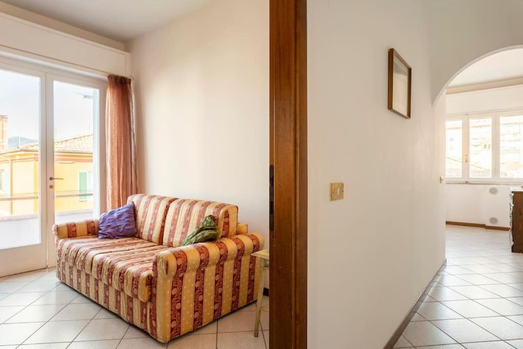 Chic Italian Escape - Casa Vacanze Lorusso Montecatini Terme Exterior photo